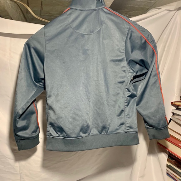 Spring/Fall “Nike” Youth Sz 7 zip jacket grey with red stitch - Picture 2 of 3